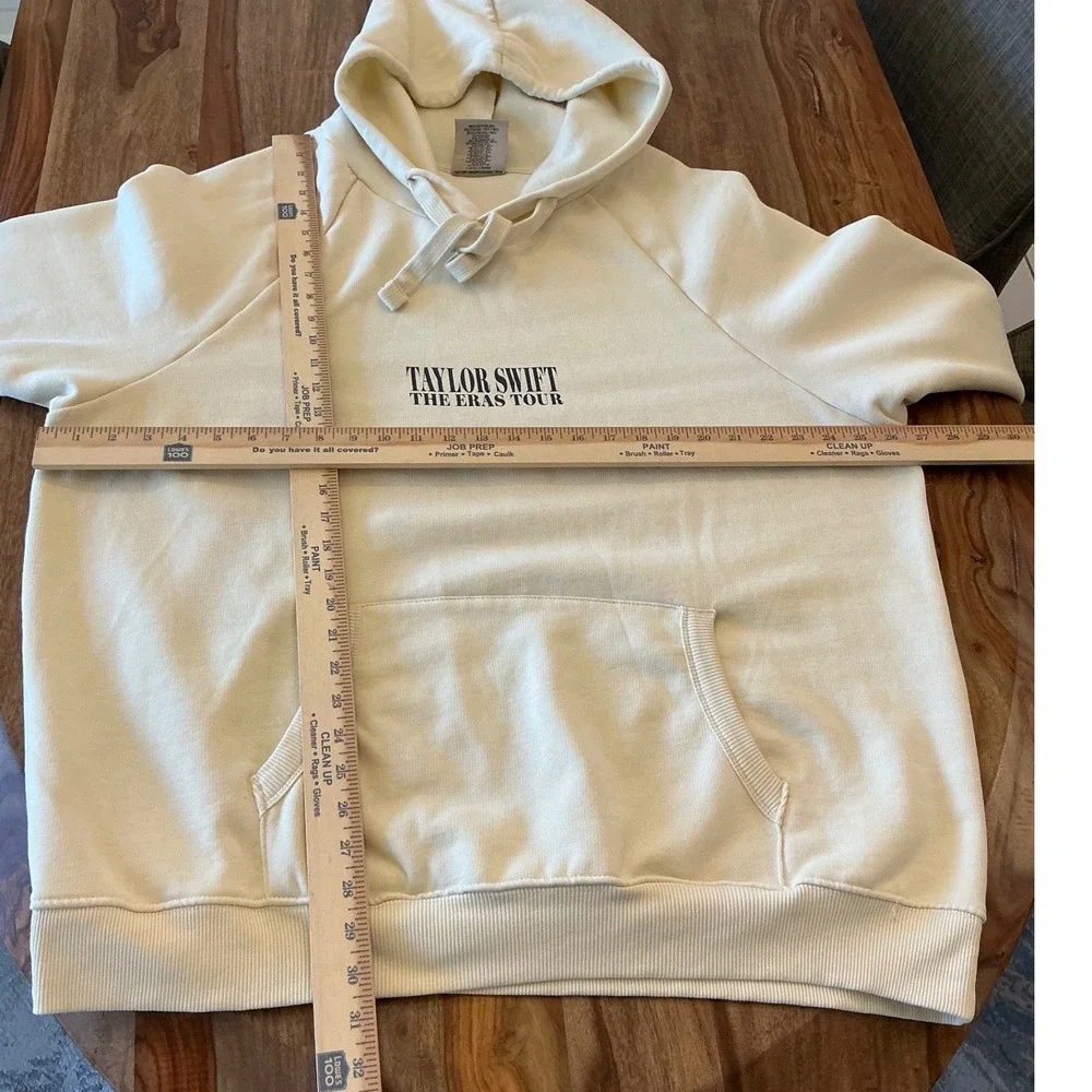 Taylor Swift The Eras Tour Cream Hoodie 2XL Official Merch Oversized Sweatshirt - Picture 5 of 10